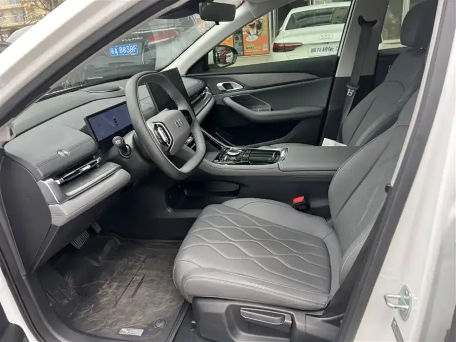 Geely Galaxy A7 Galaxy A7 2025 EM-i 150km Long Range Edition 2025 — миниатюра 2