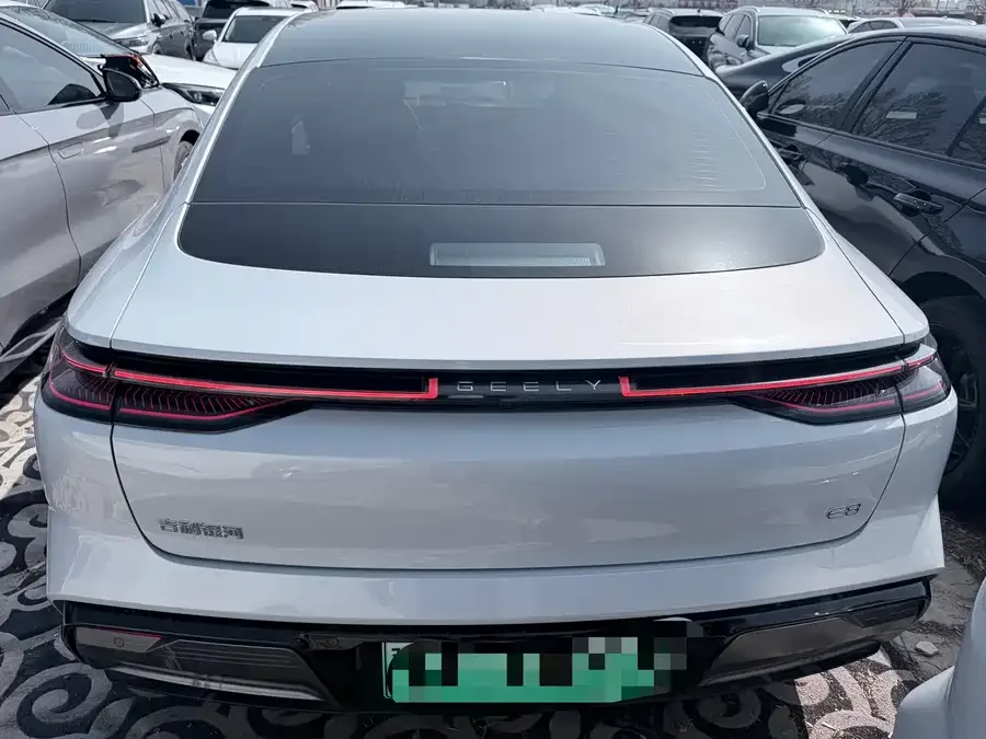 Geely Galaxy E8 Galaxy E8 2024 665km RWD Starship Smart Driving Edition 2025 — миниатюра 4