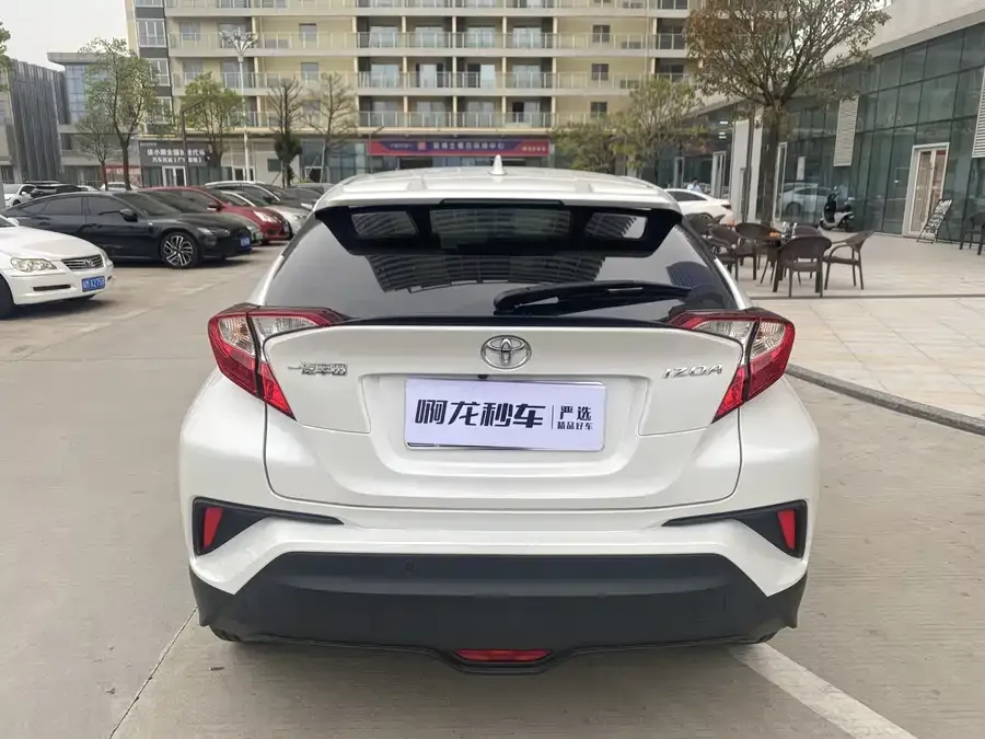 Toyota IZOA IZOA 2021 2.0L Yixiang Edition 2023 — миниатюра 2