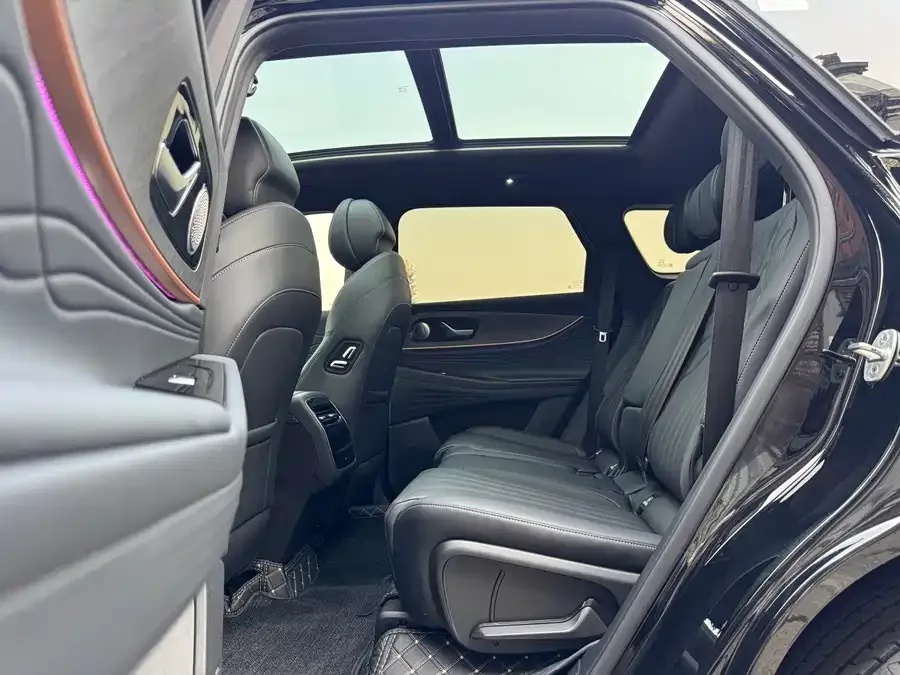 Chery Tiggo 9 Tiggo 9 2025 2.0T dual-clutch 2WD Luxury Edition 5 seats 2025 — миниатюра 4