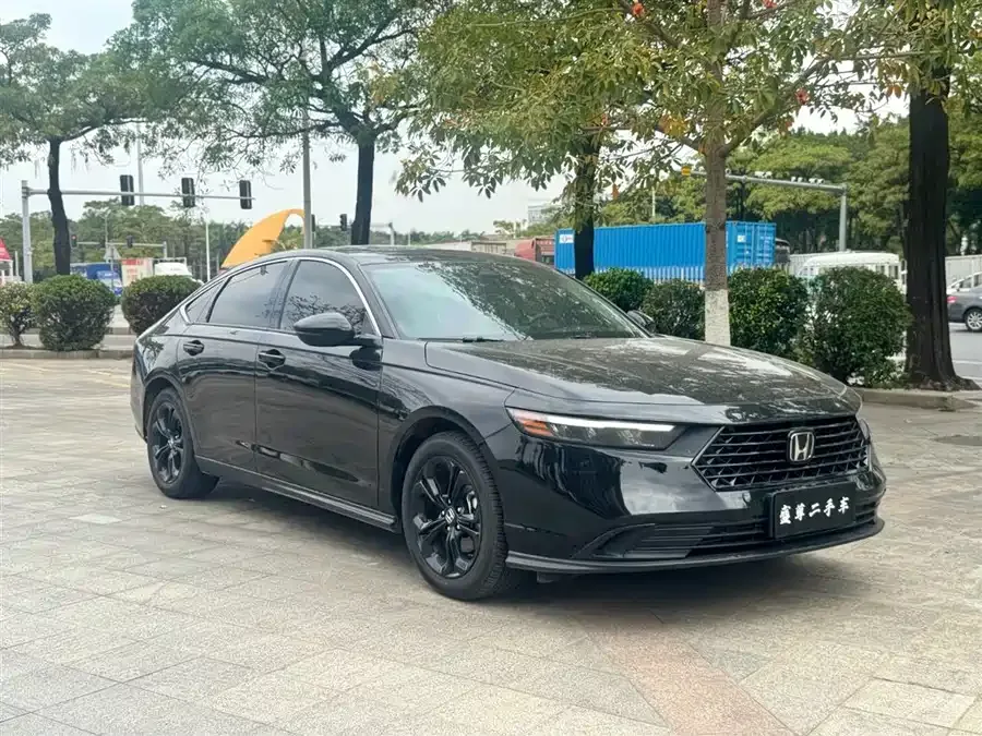 Honda Accord Accord 2024 260TURBO Luxury Edition 2024 — миниатюра 3