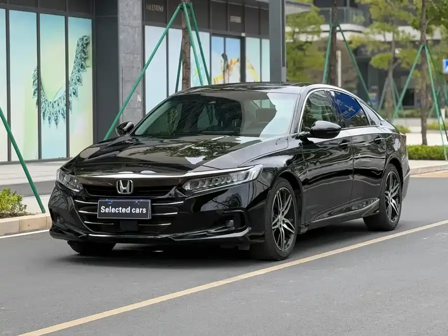 Honda Accord 2022 Accord 260TURBO Fantasy Night Premium Edition 2022 — фото 1, купить с доставкой в Москву