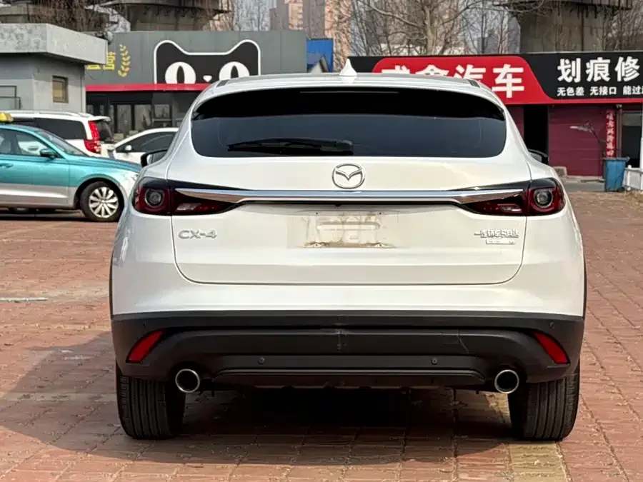 Mazda CX-4 2021 2.0L Automatic 2WD Blue Sky Explorer Edition 2023 — миниатюра 2