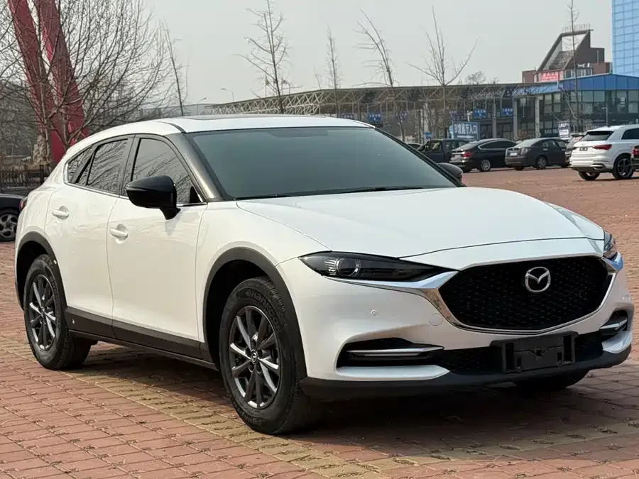 Mazda CX-4 2021 2.0L Automatic 2WD Blue Sky Explorer Edition 2023 — миниатюра 3