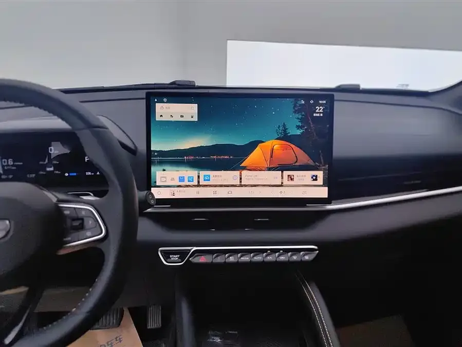 Geely Coolray SX11 Geely Binyue 2025 Model Binyue L 1.5TD DCT Star Diamond 2025 — миниатюра 4