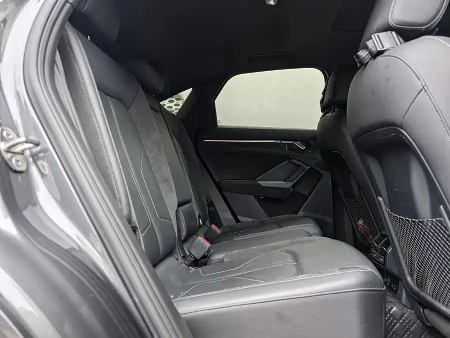 Audi Q3 Sportback 2022 40 TFSI Fashion Edition 2023 — миниатюра 5