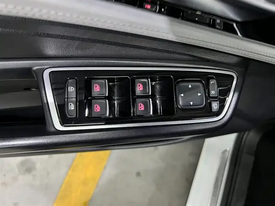 Jetta VS7 Jetta VS7 2023 280TSI automatic aggressive version 2023 — миниатюра 3