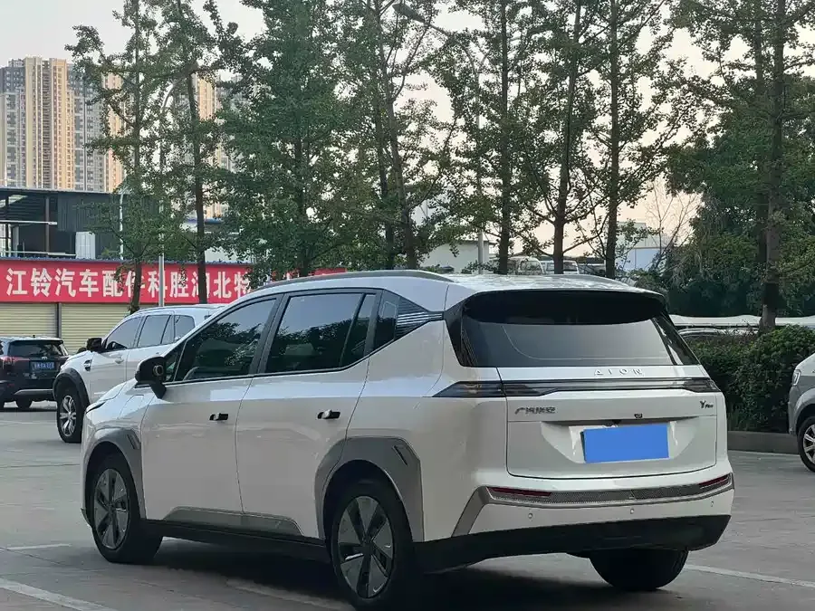 AION AION Y AION Y 2023 Plus 510 Enjoy Edition 2023 — миниатюра 3