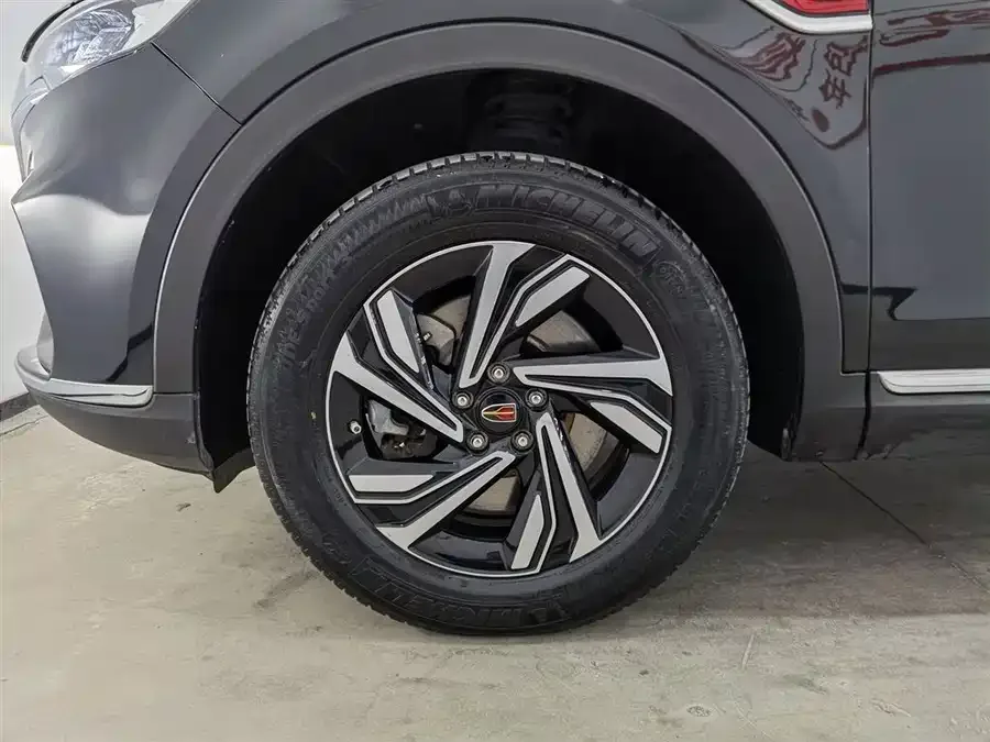 Hongqi HS5 Hongqi HS5 2022 facelift 2.0T Zhilian Qixiang Edition 2022 — миниатюра 5