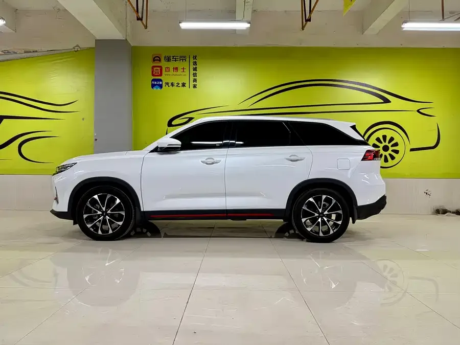 Oshan X7 PLUS Changan Oushang X7 PLUS 2023 Enjoy Edition 1.5T Automatic Premium 7 Seaters 2023 — миниатюра 2