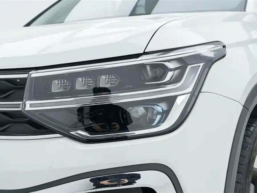 Volkswagen Tiguan (Tharu) Tuyue 2023 300TSI 2WD Full Moon Edition 2023 — миниатюра 4