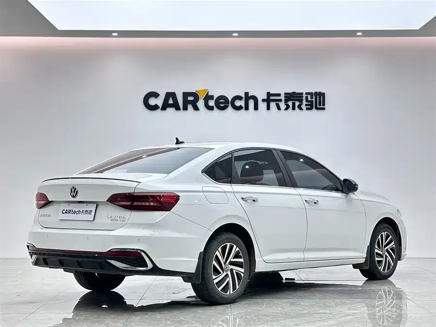 Volkswagen Lavida Lavida 2023 300TSI DSG Starry Sky Edition 2023 — миниатюра 2