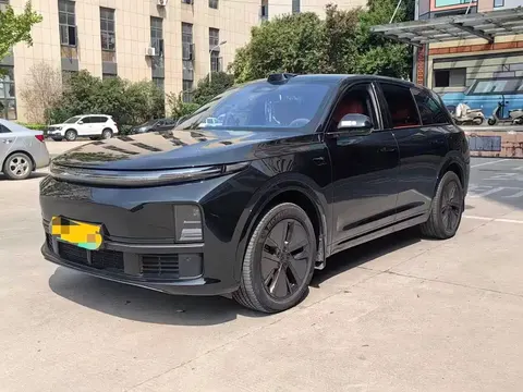 Lixiang L7 2025 купить в Москве