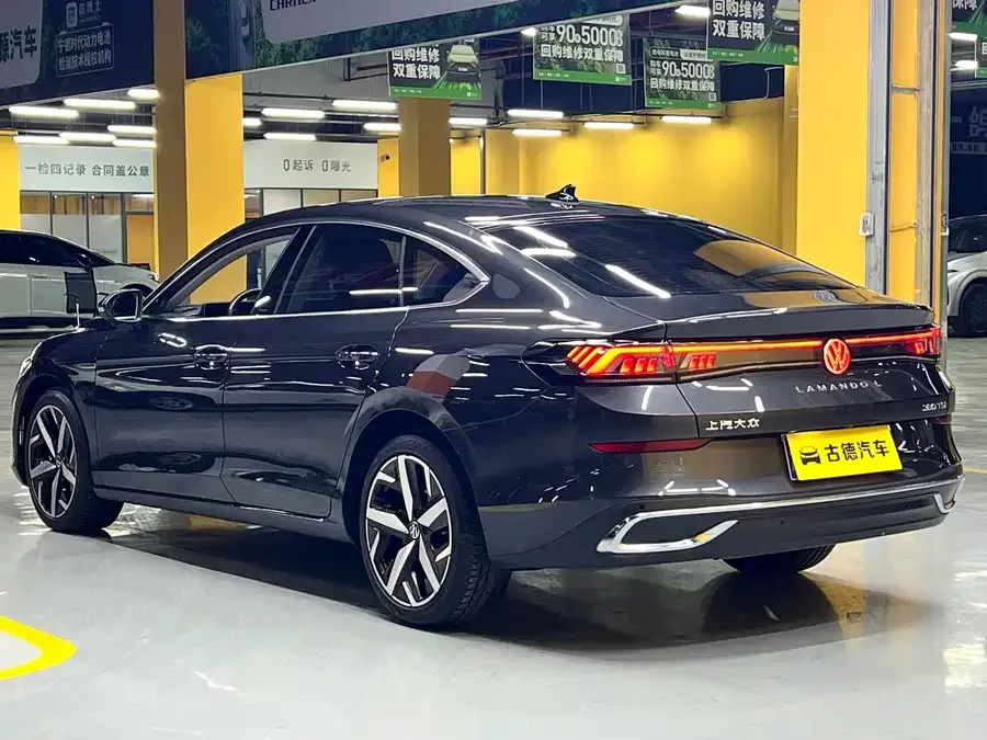 Volkswagen Lamando 2022 Lingdu Lingdu L 280TSI DSG Cool Edition 2023 — миниатюра 2