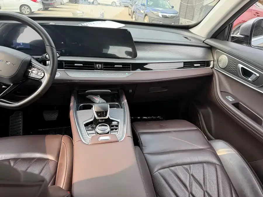 Chery Tiggo 8 PRO Tiggo 8 PRO 2024 Champion Edition 290T Two-wheel drive peak version 7 seats 2025 — миниатюра 5