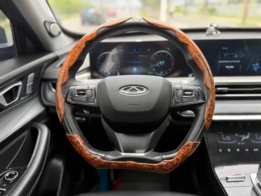 Chery Tiggo 8 PLUS Tiggo 8 PLUS 2022 Kunpeng Edition 390TGDI DCT Haoqing Edition+ 2022 — миниатюра 2