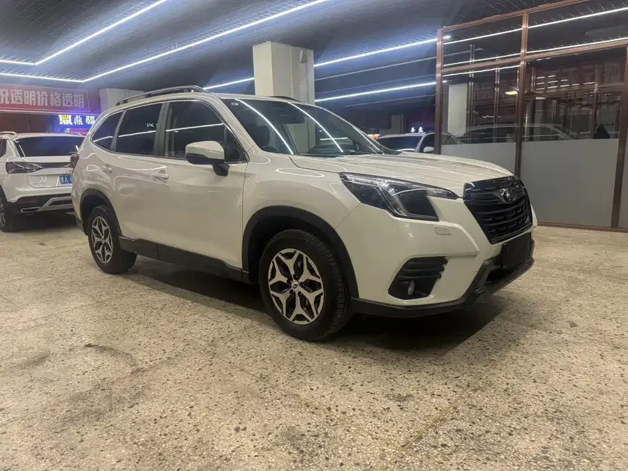 Subaru Forester Forester 2022 2.0i AWD Luxury Edition EyeSight 2023 — миниатюра 3
