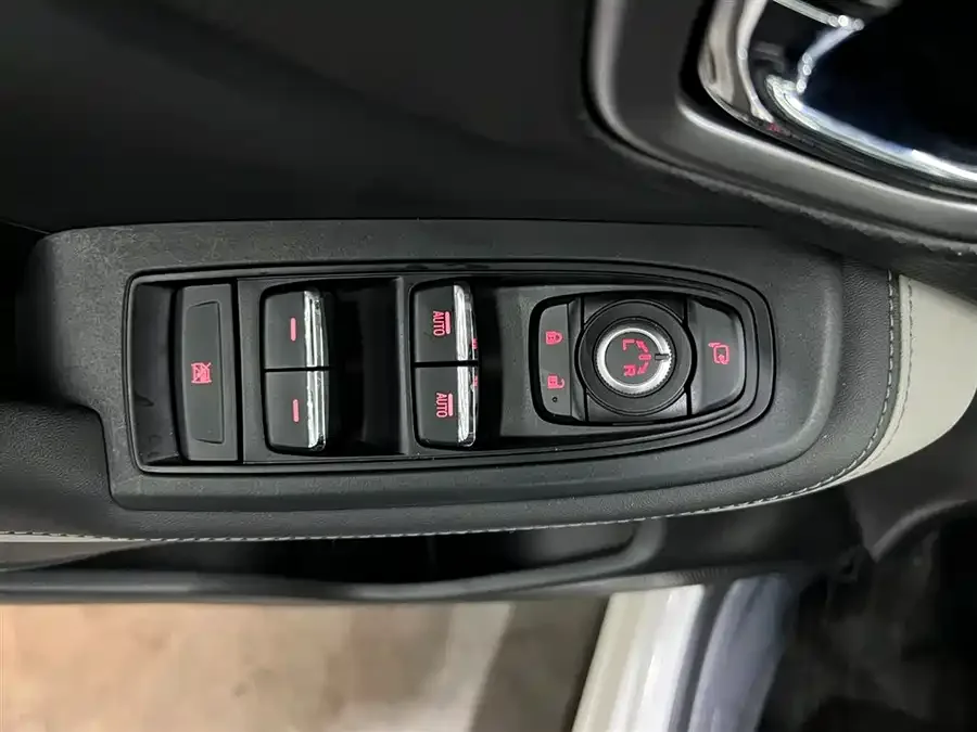 Subaru Forester Forester 2022 2.0i AWD Luxury Edition EyeSight 2022 — миниатюра 5