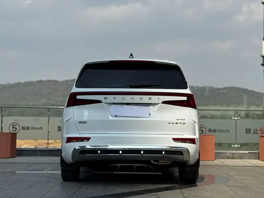 Hyundai Custo Kustu 2024 270TGDi LUX Premium Edition 2025 — миниатюра 2