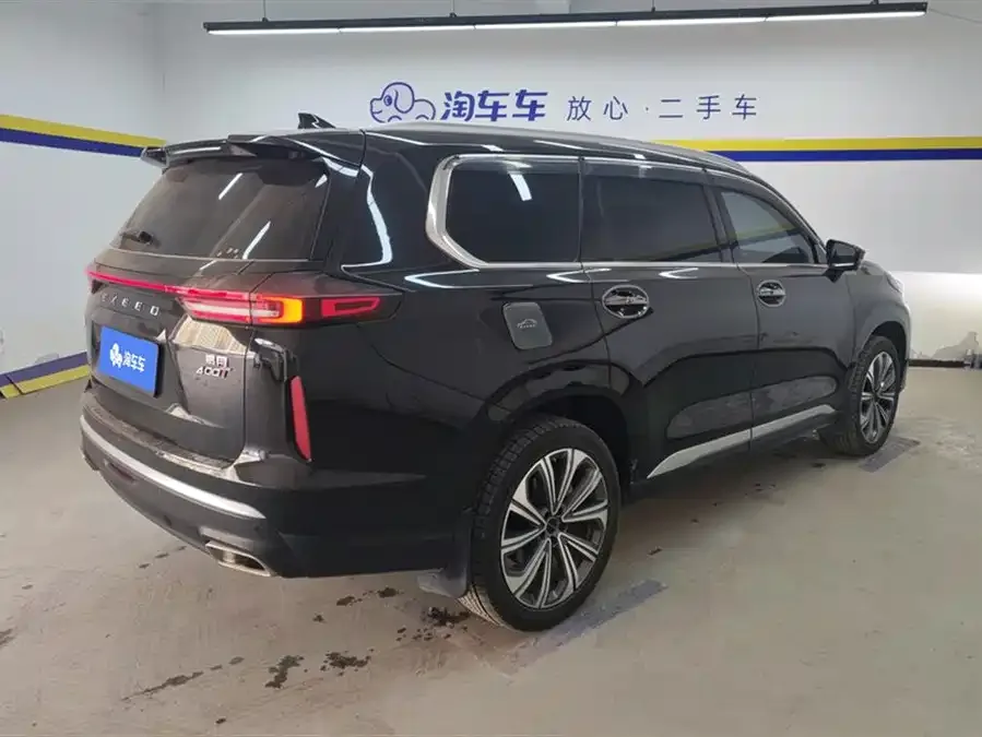 Exeed VX Xingtu Lanyue 2023 400T 2WD Xingyao Edition 7 Seaters 2024 — миниатюра 3