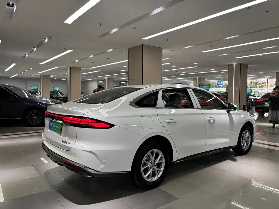 Geely Galaxy Star 6 Galaxy Star 6 2026 60km/h Explorer Edition 2026 — миниатюра 2