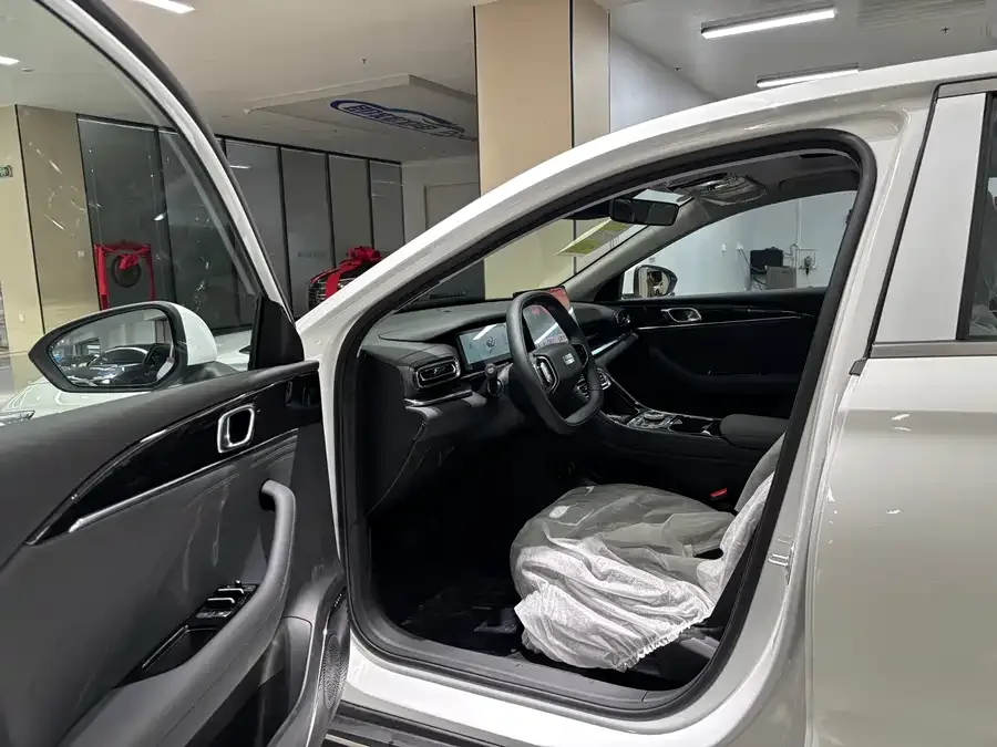 Geely Galaxy Star 6 Galaxy Star 6 2026 60km/h Explorer Edition 2026 — миниатюра 3