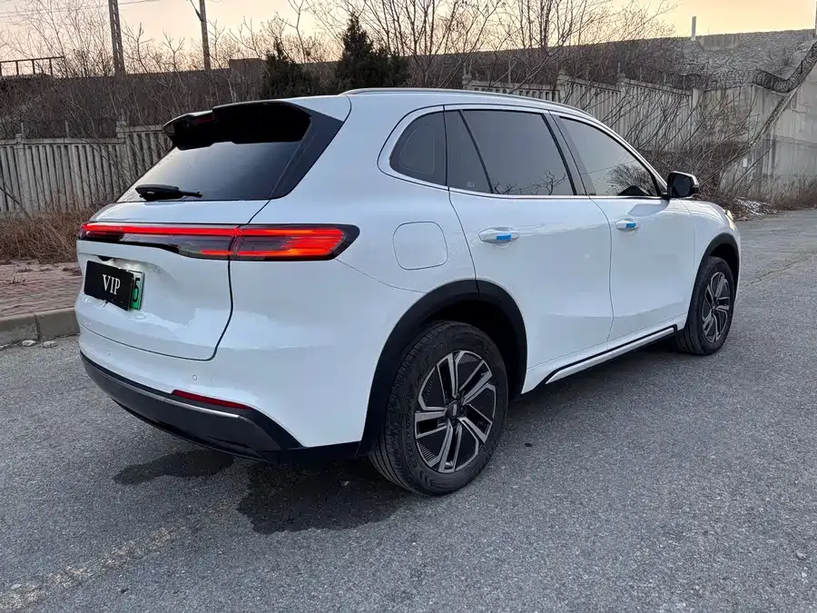 Geely Galaxy Starship 7 Galaxy Starship 7 2025 120km Navigator Edition 2025 — миниатюра 3