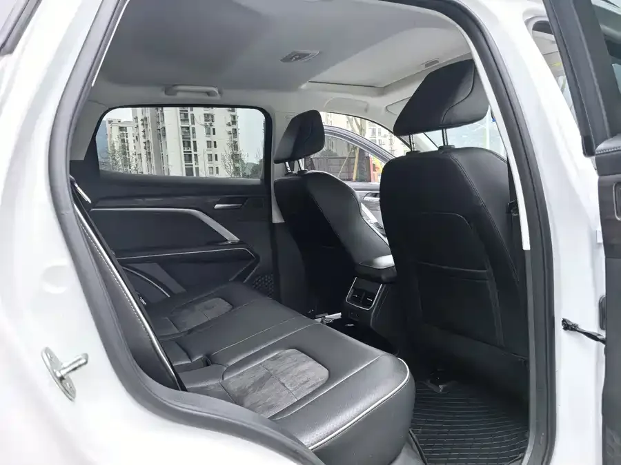 Haval H6 Haval H6 2023 National Fashion Edition 1.5T Automatic Urban Edition 2024 — миниатюра 3