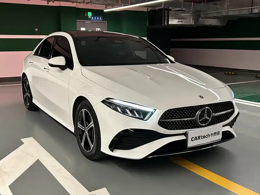 Mercedes-Benz Class A Mercedes-Benz A-Class 2023 A 200 L Fashion Edition 2024 — миниатюра 3