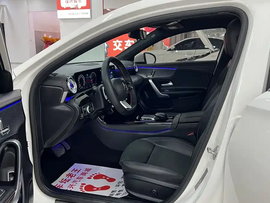 Mercedes-Benz Class A Mercedes-Benz A-Class 2023 A 200 L Fashion Edition 2024 — миниатюра 4