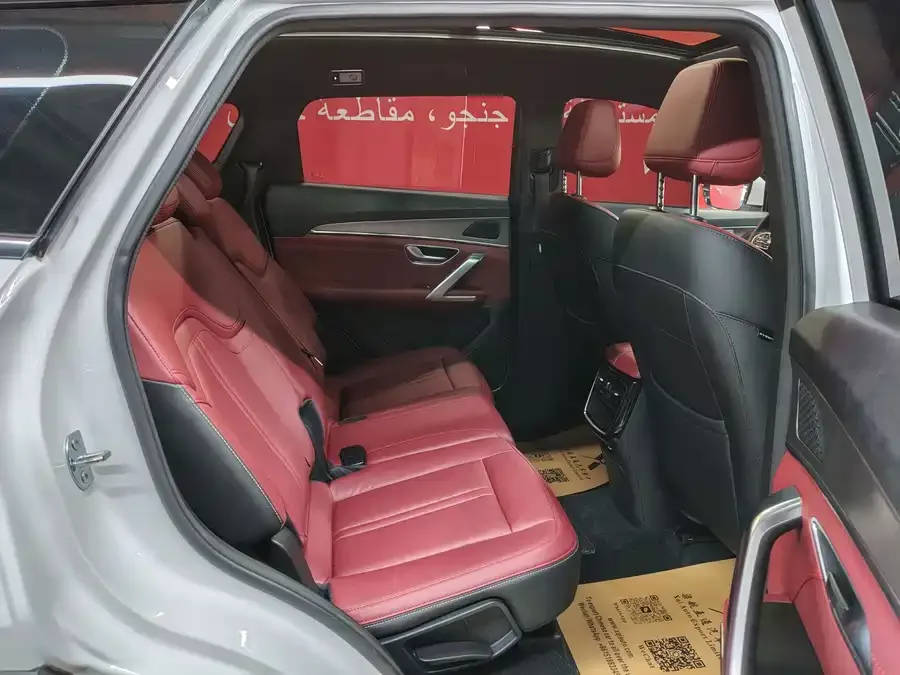 Jetour X70 PLUS JETOUR X70 PLUS 2025 Champion Edition 1.5T DCT Champion MAX+ 7 Seaters 2025 — миниатюра 5