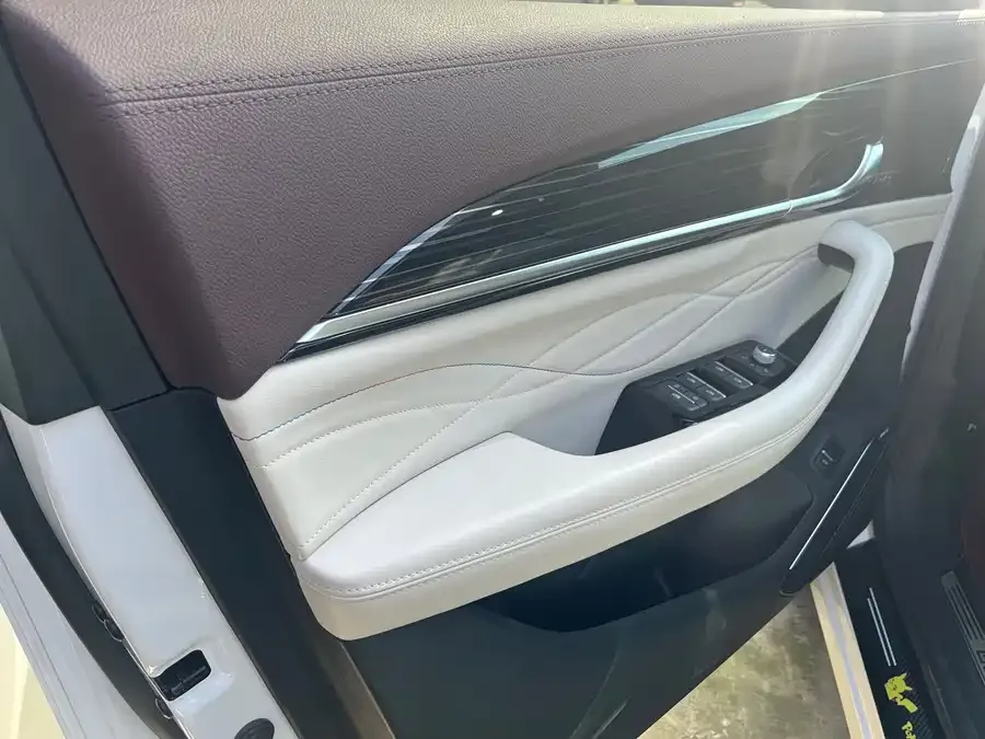 Geely Monjaro Xingyue L 2021 2.0TD High-power Automatic 4WD Flagship Model 2024 — миниатюра 2