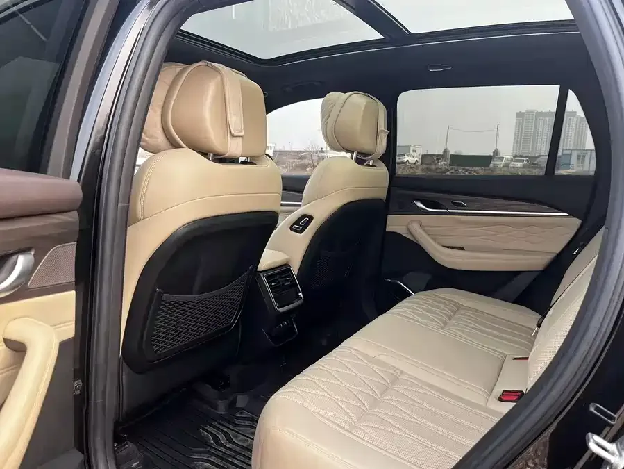 Geely Monjaro Xingyue L 2025 Dongfangyao 2.0TD Automatic Star-gazing Edition 2025 — миниатюра 2