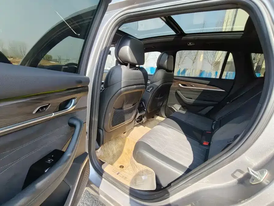 Geely Monjaro Xingyue L 2025 Dongfangyao 2.0TD Automatic 4WD Moon-Watching Edition 2025 — миниатюра 2