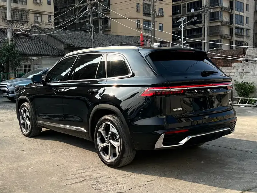Geely Monjaro Xingyue L 2024 2.0TD High Power Automatic 2WD Yunqi Edition 2024 — миниатюра 2