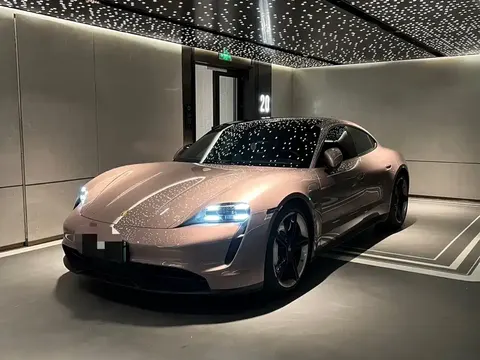 Porsche Taycan 2023 купить в Москве