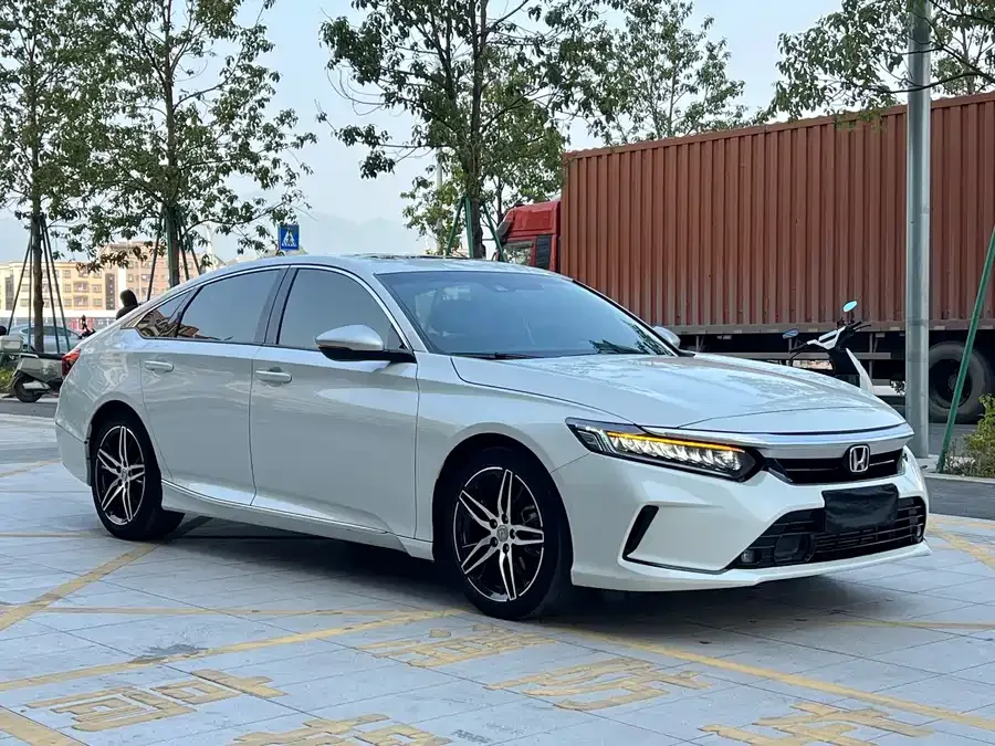 Honda Inspire 2022 Insignia 260TURBO Fine Edition 2022 — миниатюра 3