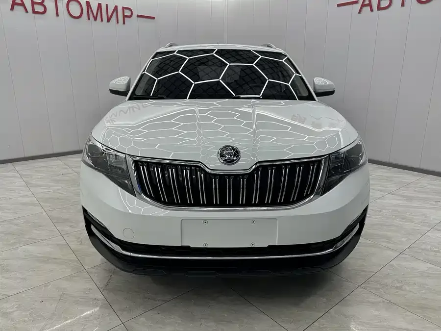 Skoda Kamiq 2023 Kamiq facelift 1.5L automatic comfort version 2023 — миниатюра 3