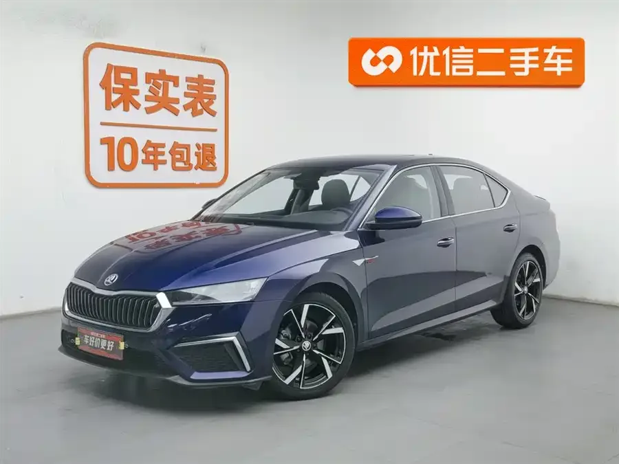 Skoda Octavia Octavia 2022 PRO TSI280 Premium Edition 2022 — фото 1, купить с доставкой в Москву