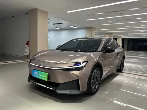 Toyota bZ 2023 Moskvada sotib oling