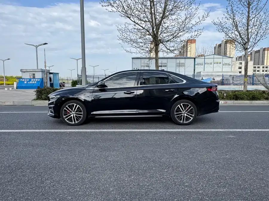 Geely Xingrui Xingrui 2023 2.0TD Premium Edition 2023 — миниатюра 3