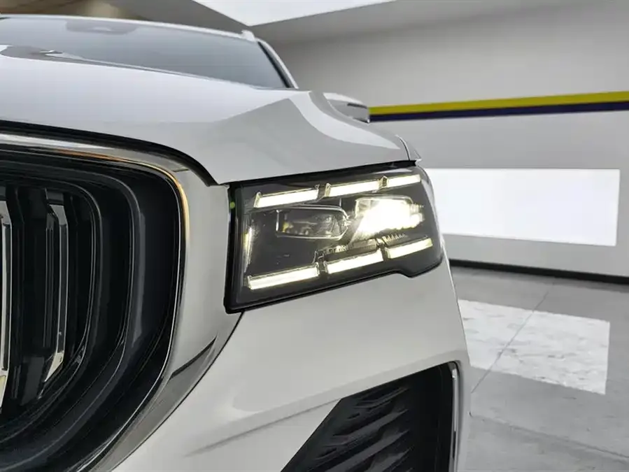 Geely Monjaro Xingyue L 2021 2.0TD DCT EVO 2WD Smart Edition 2022 — миниатюра 2