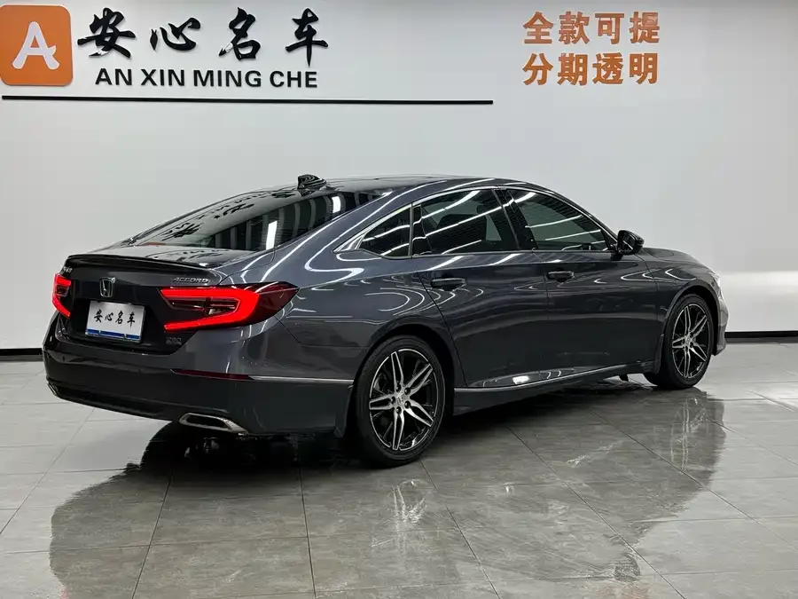 Honda Accord 2022 Accord 260TURBO Fantasy Night Premium Edition 2022 — миниатюра 3