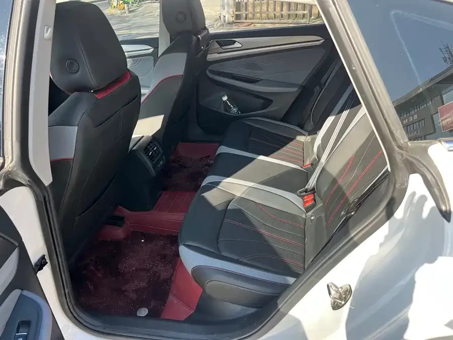 Volkswagen Lamando 2022 Lingdu Lingdu L 280TSI DSG Cool Edition 2023 — миниатюра 3