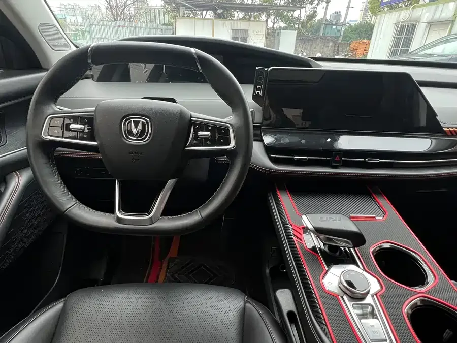 Changan UNI-K Changan UNI-K 2021 2.0T Premium Edition 2022 — миниатюра 4