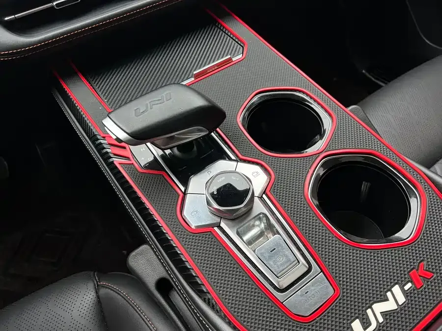 Changan UNI-K Changan UNI-K 2021 2.0T Premium Edition 2022 — миниатюра 5