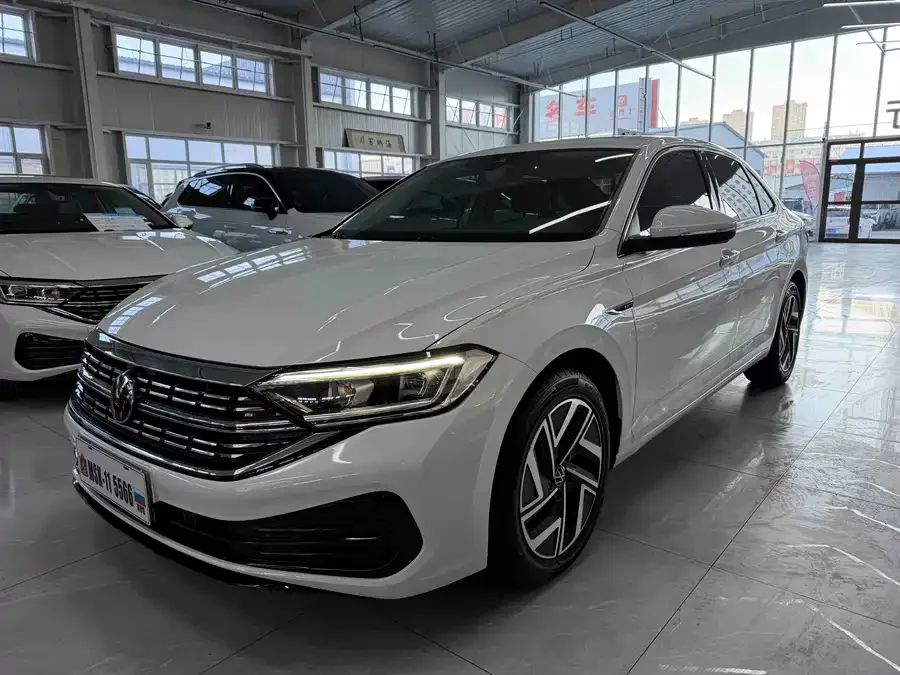 Volkswagen Sagitar 2023 Sagitar 280TSI DSG Beyond Plus Edition 2022 — фото 1, купить с доставкой в Москву