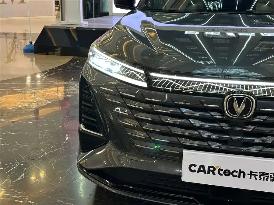 Changan CS75PLUS Changan CS75PLUS 2024 Third Generation Champion Edition 1.5T Smart Driving and Navigation Edition 2024 — миниатюра 4