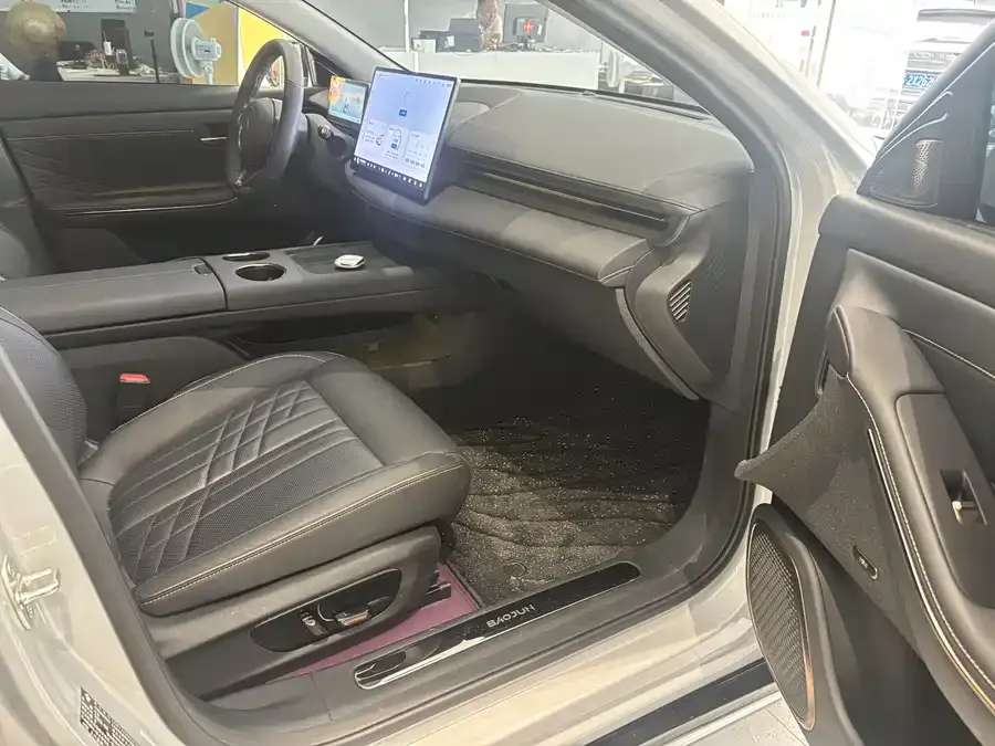 Baojun Enjoy the environment Baojun Enjoy 2025 plug-in hybrid 140km luxury version 2025 — миниатюра 4