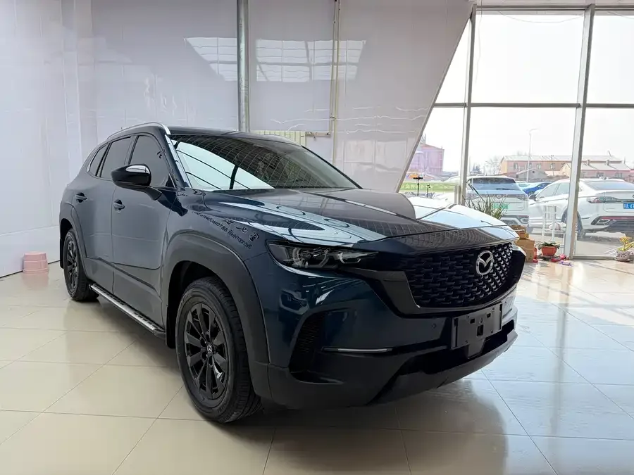 Mazda CX-50 Mazda CX-50 also available for 2023 2.0L Leading Edition 2023 — миниатюра 3